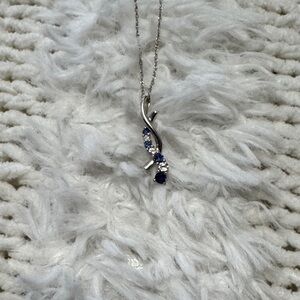10K Elegant Silver Necklace with Blue stones